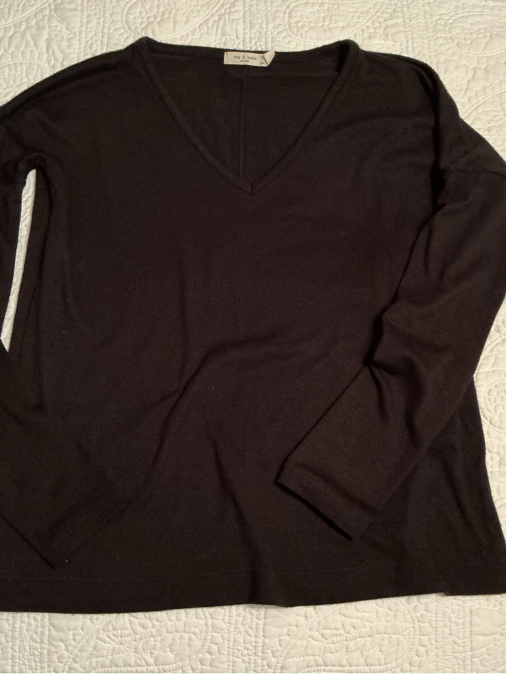 rag & bone Black V-Neck Women’s Small Sweater